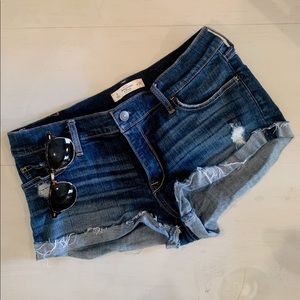 Abercrombie & Fitch shorts!